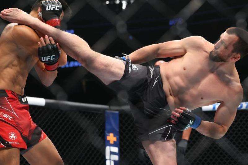 ufc选手李景亮ins粉丝排名